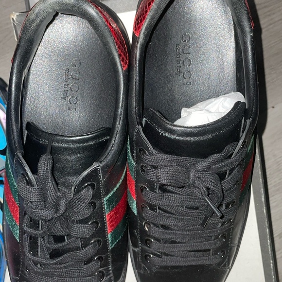 Black and White Men\'s Sneakers 750 each main image 8